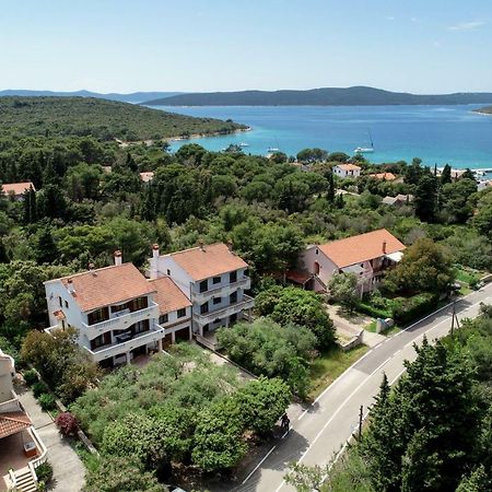 Apartments Mrva Углян Экстерьер фото
