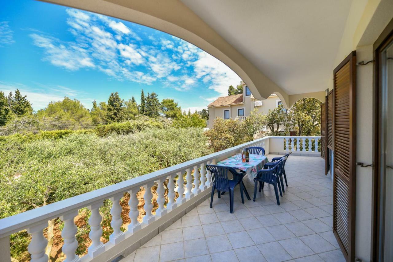 Apartments Mrva Углян Экстерьер фото