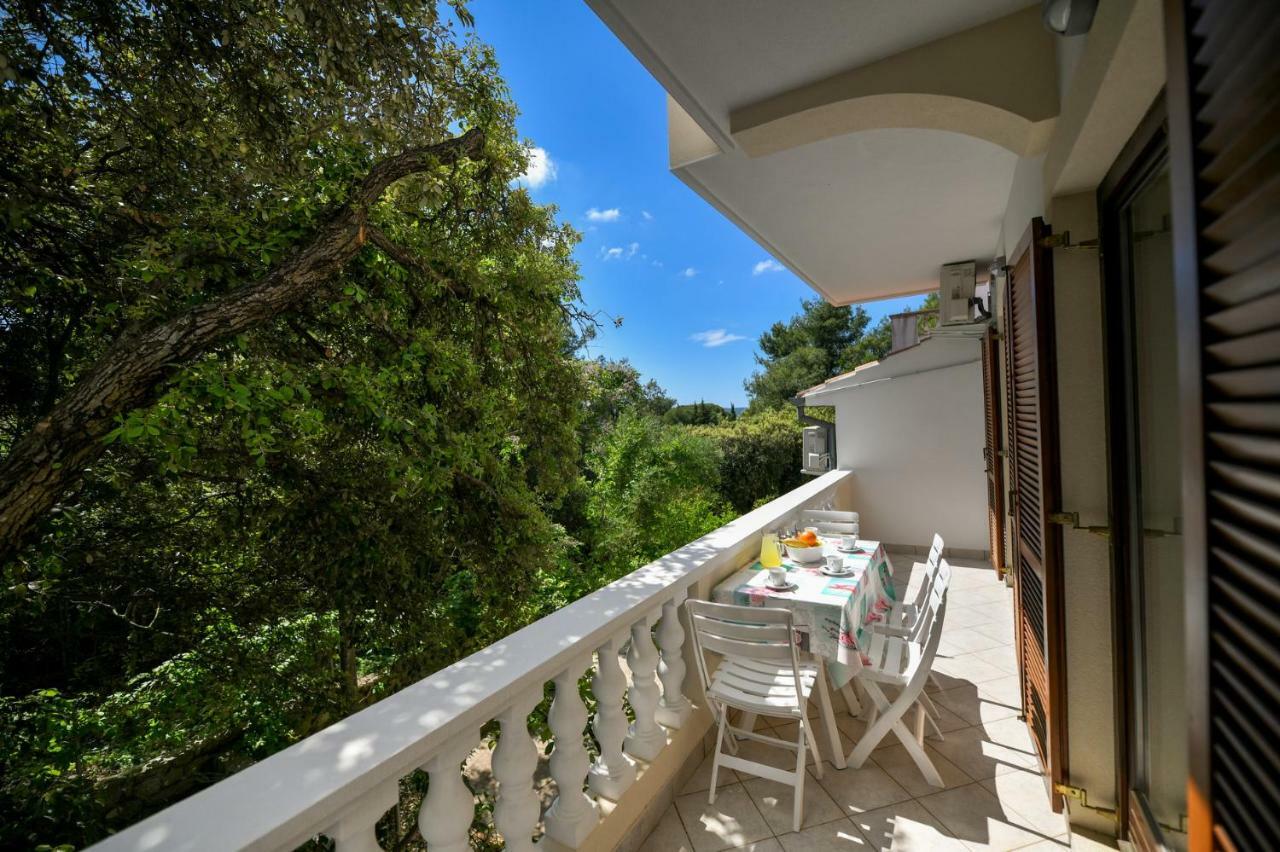 Apartments Mrva Углян Экстерьер фото